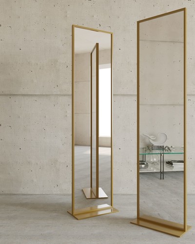 Дизайнерское напольное одностороннее зеркало Glass Memory Ablestar в металлической раме золотого цвета